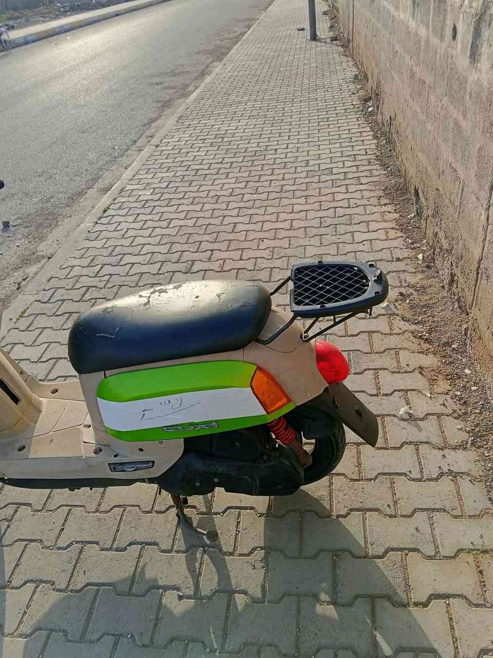 ماكس بوليس لبيع درجة كلة كاملة كهربايات كلة شغالة مكينة مامفتوحة
السعر 600او بيهة مجال بصيط ***********
