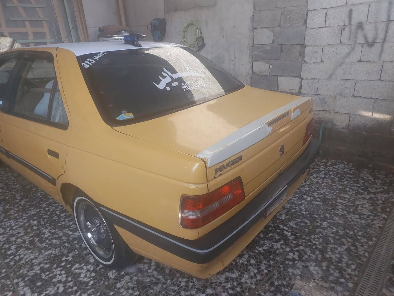 بيجو لميس موديل ٢٠١٣ كير مكينه تبريد تدفئه تخم تاير سياره مابيه اي نقص شرط التحويل
السعر ٣٦ ورقه قفل 
غير متواجد على الفيس 
***********
