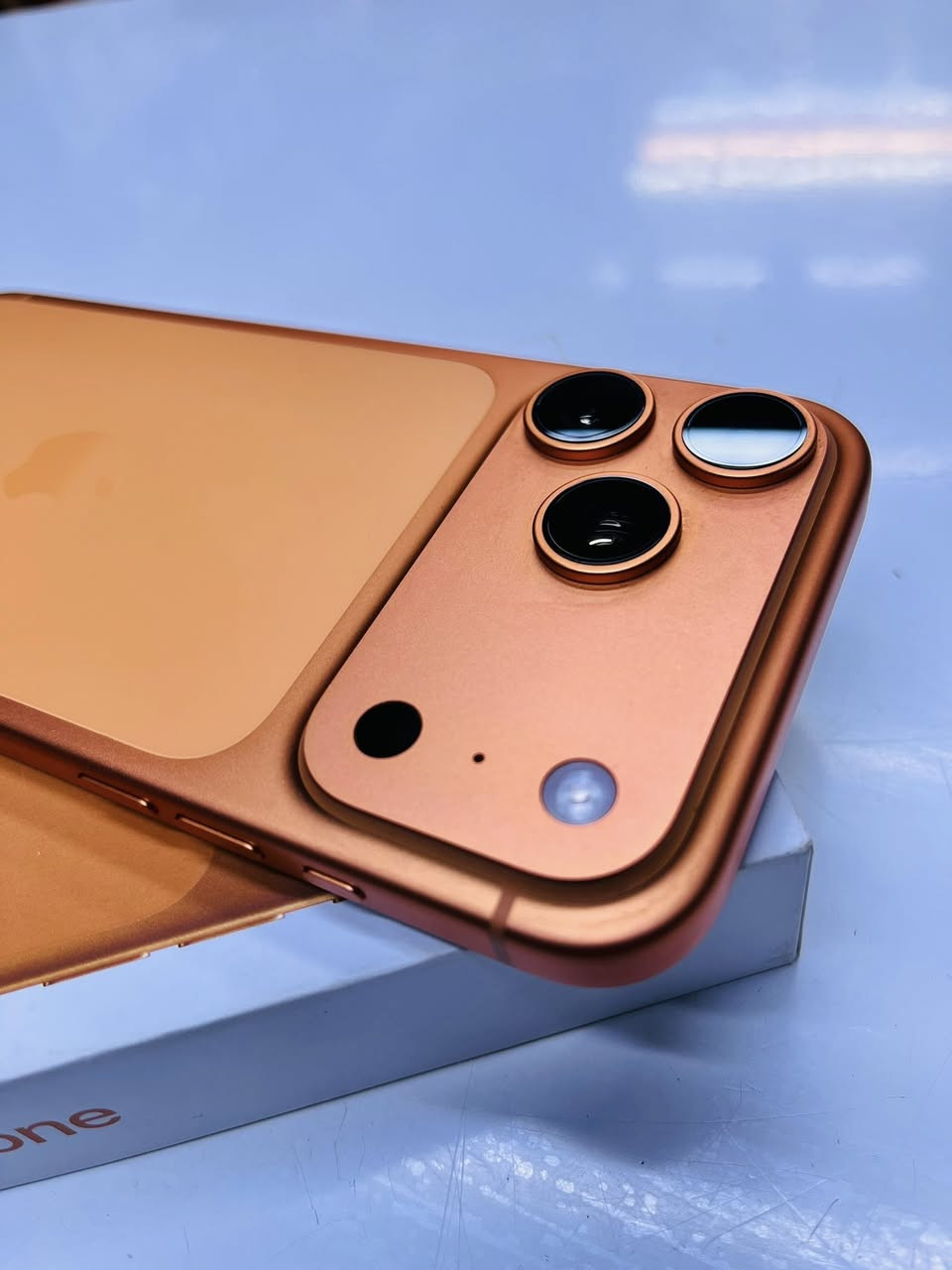 السلام عليكم ايفون 17 برو ماكس 256 
وكاله Abm اخو الجديد بيع او مراوس 
السعر 2150 قفل مكاني الدوره 
***********
