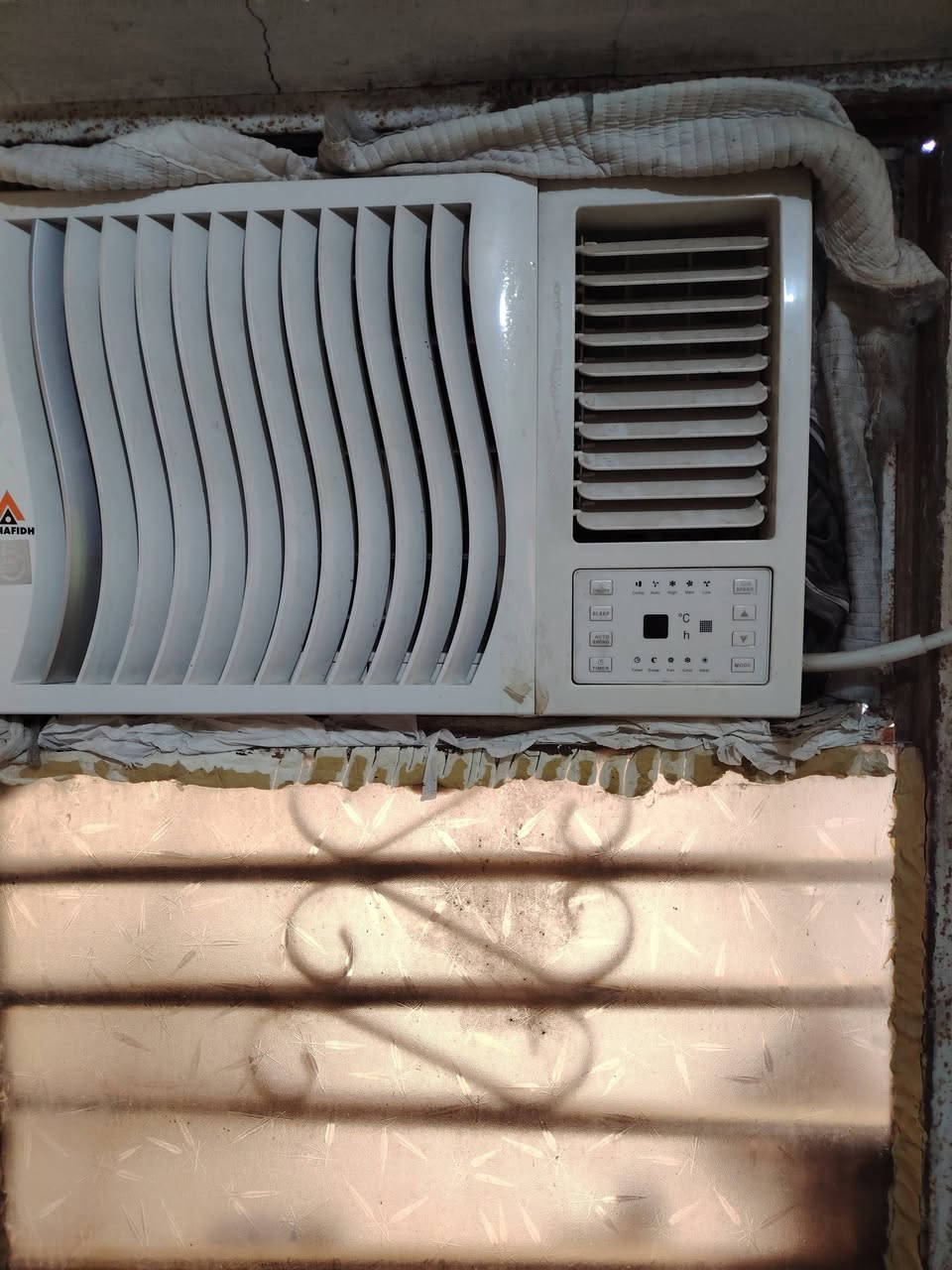 مكيف لمس حال حال السبلت مشتغل موسم واحد تبريد تتفئه السعر ***********

