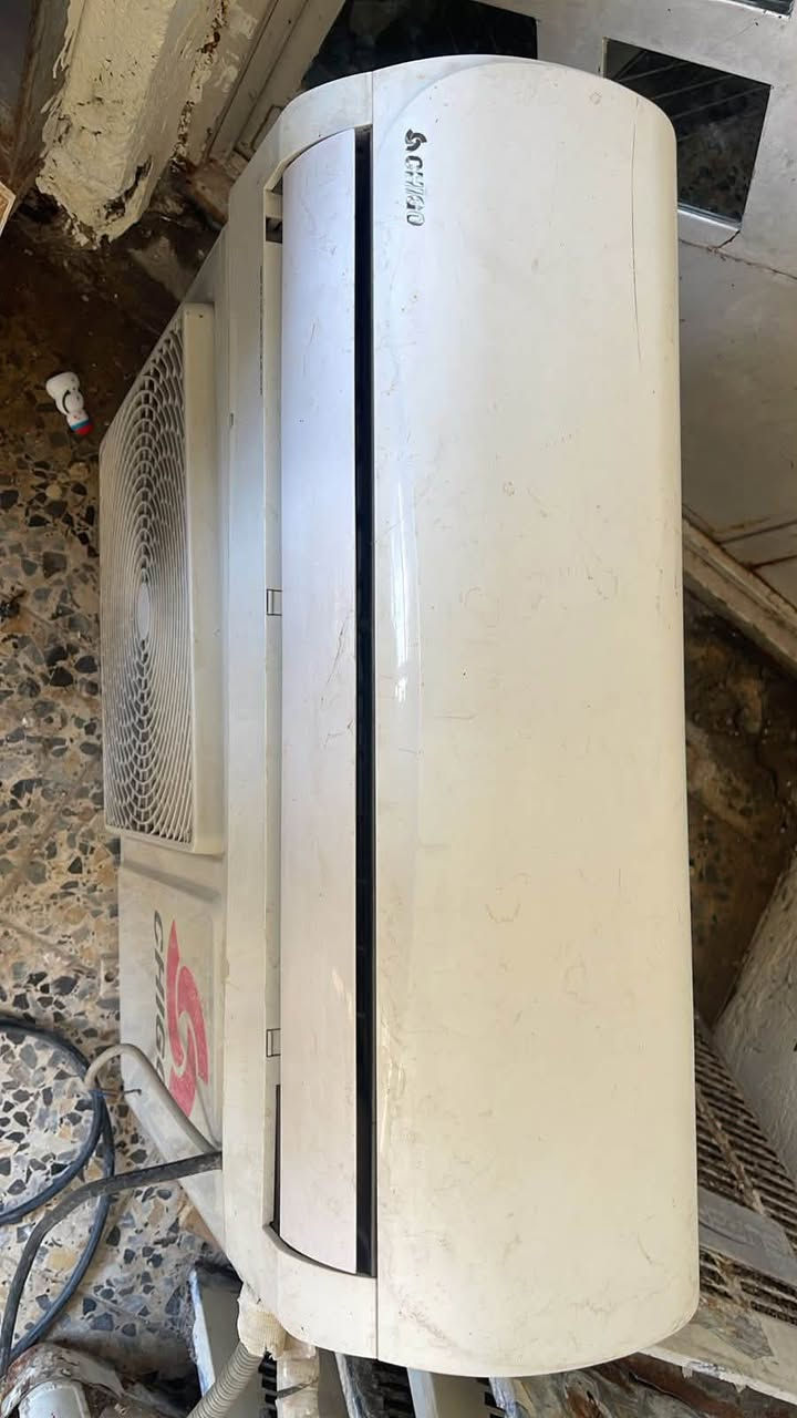 للبيع سبلت تشيغو  نضيف جدآ شغال بالكامل بواري ريمونت اصلي غاز اصلي شغال ع فحص طن ونص السعر 300 وبي مجال السوك كلشي بي الي ميعجبه السعر يعبر المنشور
***********
