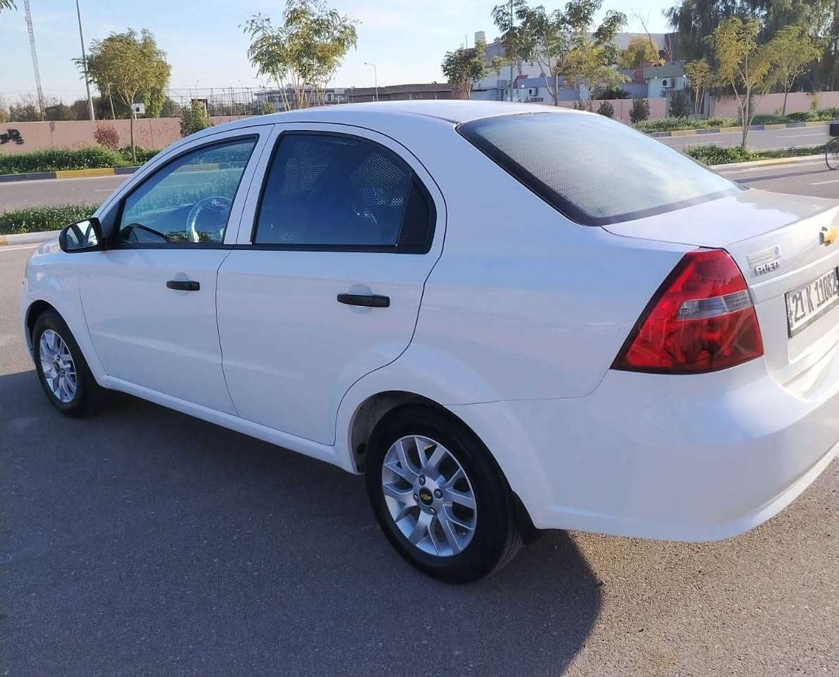 شۆفرلێت ئەڤیۆ 2009 مەکینە گەورە 
165 هەزار کم ڕۆشتووە 
سەنەوی ژینگەی نوێیە 2030
ڕەقەم و هەزەی نوێیە 
هیچ مەسرەفێکی تێدا نییە 
تەنها دوو پەڵە بۆیاخی هەیە 

سعر : لە کۆمێنت داوای بکە ڕاستەوخۆ بۆت دێت 🤖 

گێر و مەکینەی بەشەرت 
هیچ کێشەیەکی تێدا نییە 

ژمارەی خاوەنەکەی 
***********
