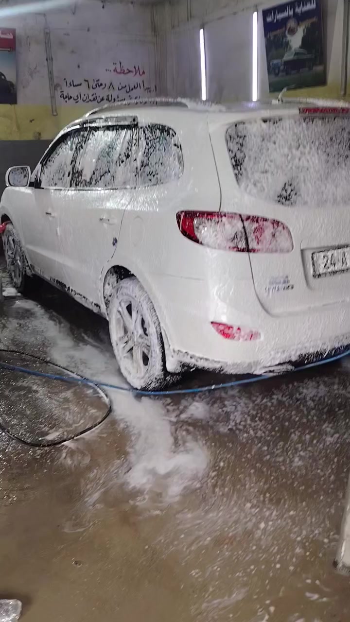 سنتافي ٢٠١١ خليجي فول
مكلف بالشنر 
تشغيل  بصمه تحكمات
7 راكب ثلاث قطع تبريد
رقم دهوك مسطرة
 سنوية وهزة باسمي 
ملاحظة  السيارة بيها فقط جاملغ امامي واحد بيه صبغ سعرها ١٤٠
***********
