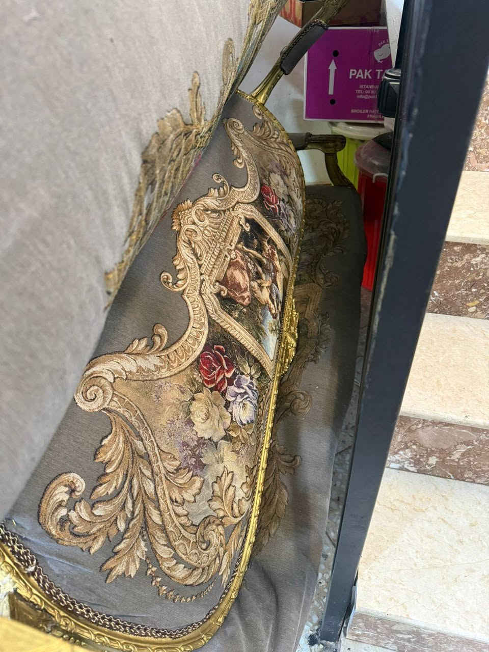 ميز وتخم ١٥٠


**إذا كنت صاحب هذا الإعلان وتريد حذفه لأي سبب، رجاءا أرسل رسالة إلى الدعم الفني**