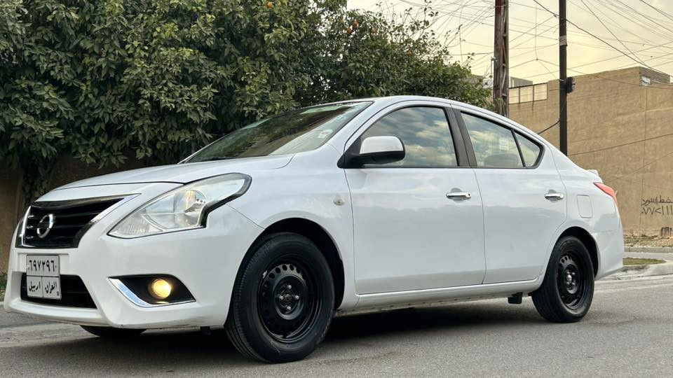 السلام عليكم
نيسان سني هندي موديل 2022 خليجيه بليتة زركة 

🔸استلام شركة زيرو 2 سويج

❇️استيراد شركة الق تاج البنوك

بيها نص الباب الامامي صبغ اثر طخة بسيطه
ومكانين بارد بسيط

ماشية 75 حقيقي

✅السنوية ما منتهية 2027
تريد تحويل او وكالة اني حاضر

✅الكير المكينه التبريد ثلج كله بلادي على وضع الشركة.
--------------------------
السياره نظيفه وحلوه وكاملة مابيها نقص كبات الشركة والسبير بعدهن بالصندوك على وضع الشركة 

وبالعافية عالياخذها

السعر 110 وبيها مجال قليل

📍مكاني بغداد/حي الجهاد
***********
