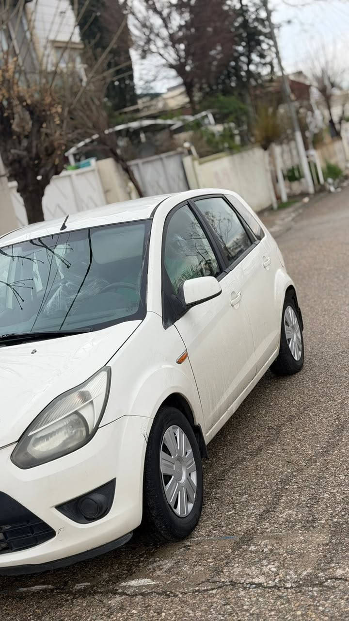 سلام عليكم
فورت فيكو براوه ى دووبى موديل 2016 ملى دوسته سى بارجه بوياغ بي ناوكرتن سعرى 38 معامه له
***********
***********
