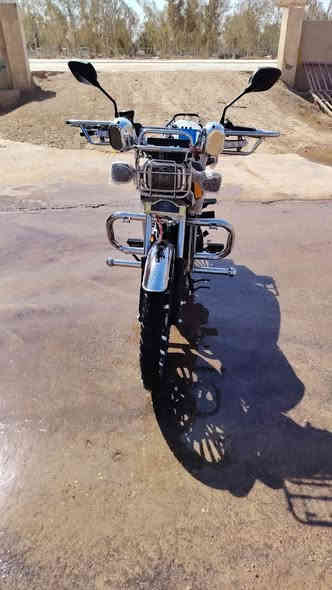 السلام عليكم بيع متوازي
مكلف بالنشر سيفان 2025 للبيع باب اول

فول نضافة ماشي قليل لو مامتوازي مابيع

السعر 650 مكاني القيارة 
لاتراسل خاص
الاتصال على رقم صاحب الموطور ***********
