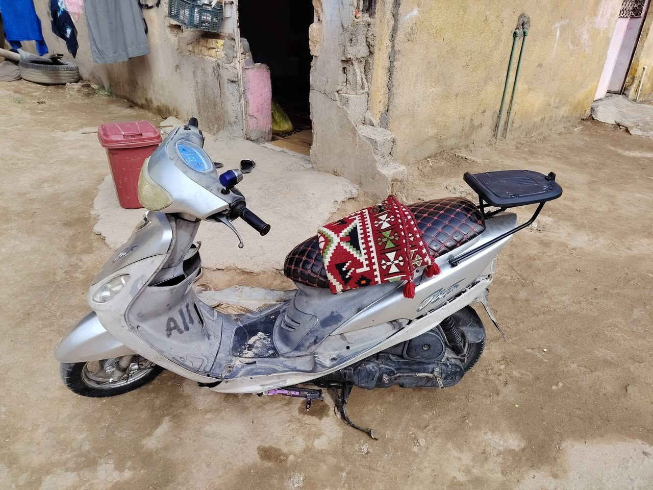 سلام عليكم دراجة ماكس عدله منغولي للبيع مكفولة كفالة عامة السعر  800 بيها مجال قليل  *********** مكاني كربلاء قظاء اطويرج دراجة جاهزه اي نقص مابيها
