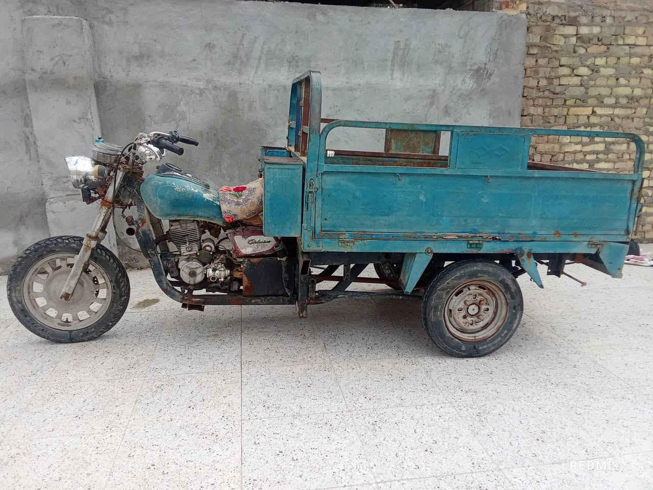 سلام عليكم ستوته اللبيع نضيفه ماعوزه اي شي نكره سلف كهربائياته كله شغاله ستفسار انتصال   ***********
