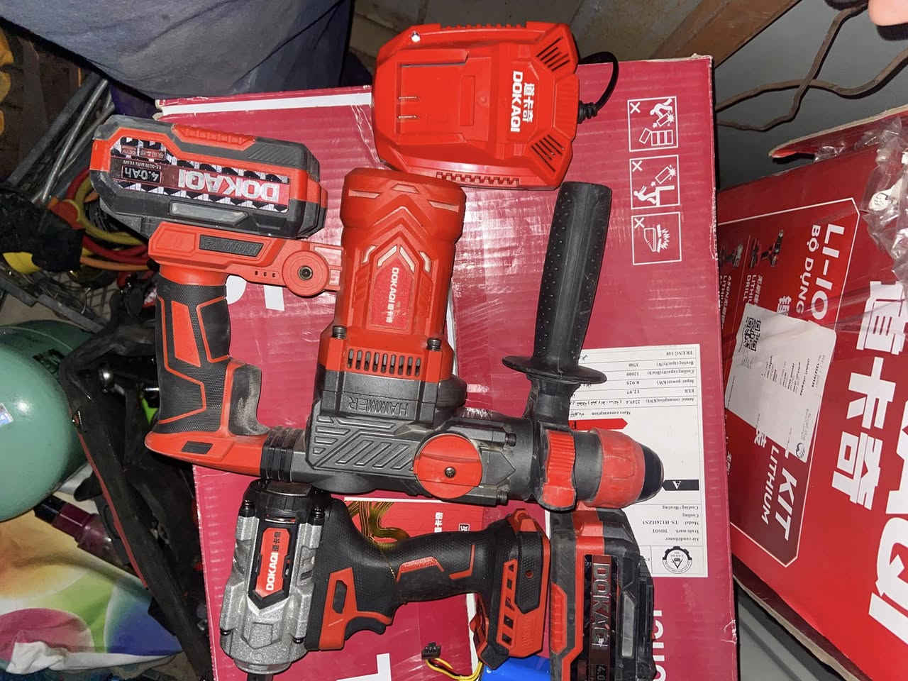 دريل همر شحن ودريل لقمه شحن ماركه دوكاكي الهمر مستخدم قليل كلش واللقمه جديد غير مستخدم مع بطاريتين وشاحنه السعر ١٥٠ الف


**إذا كنت صاحب هذا الإعلان وتريد حذفه لأي سبب، رجاءا أرسل رسالة إلى الدعم الفني**