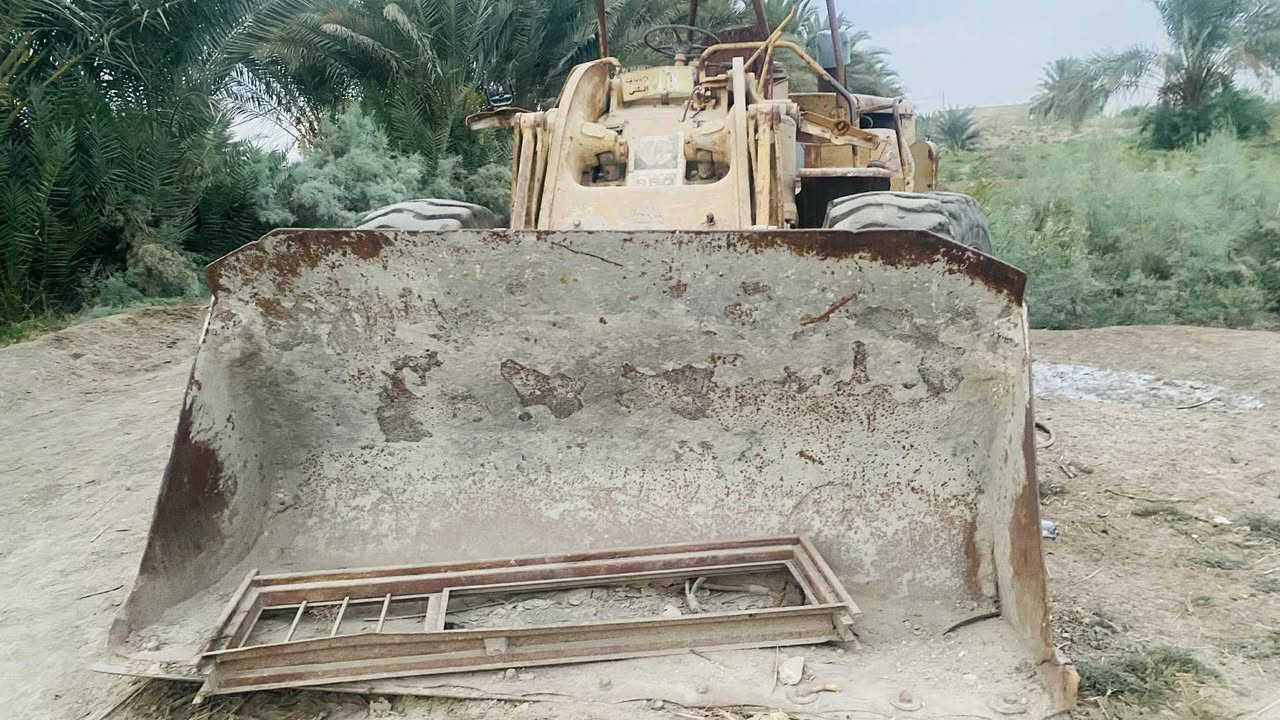 كتر بلر
موديل ٨١
محركه كايم بي نقص كنترول كير 
وارد ياباني 
ب٩٥ ورقه وبي مجال 
***********
