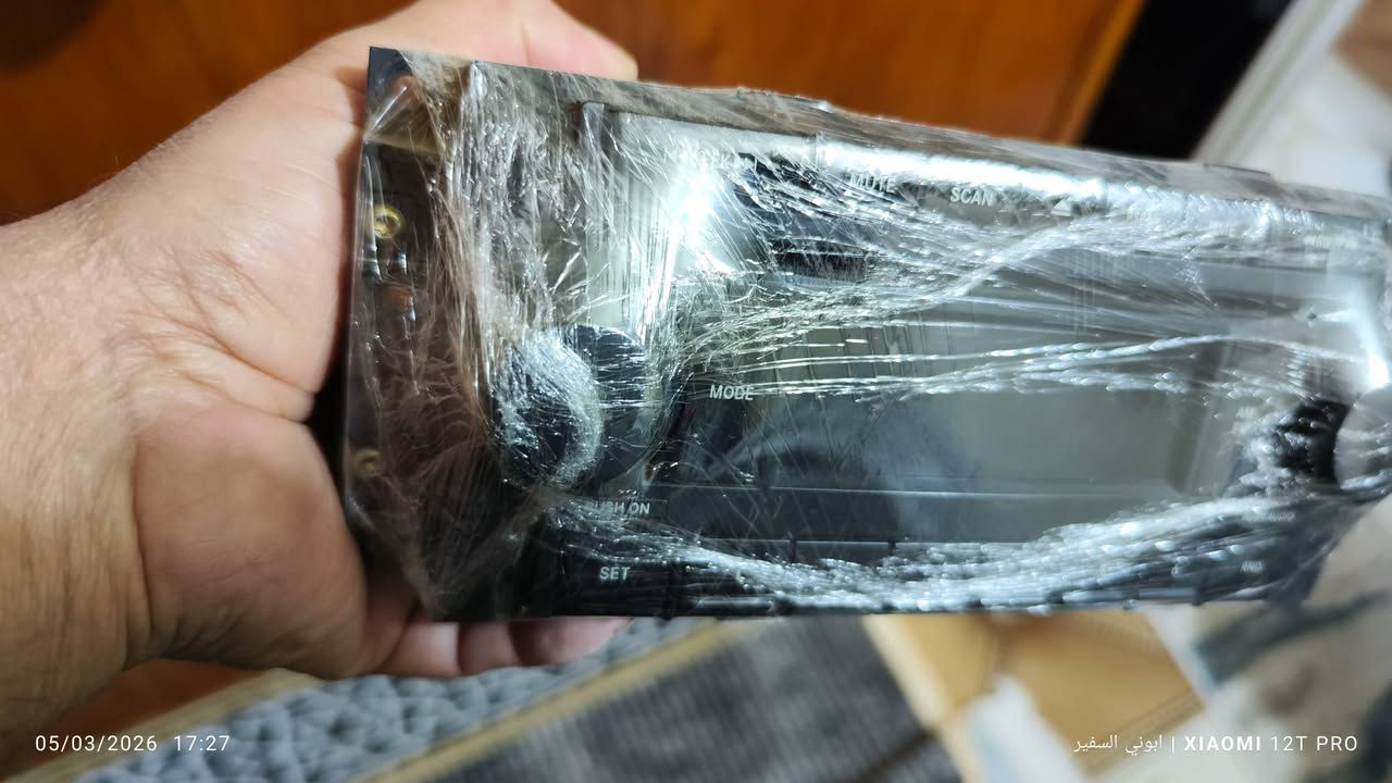 السلام عليكم   #شلعه_ابيع_توصيل_انحاء العراق
باك لايت اصلي مو تجاري ليزري
بدالة اشارات + حجر زاويه ستيرن
شاشة (عينه)
راديو مسجل CD
كله شرط الشغل و مصوره امامكم الباك لايت


**إذا كنت صاحب هذا الإعلان وتريد حذفه لأي سبب، رجاءا أرسل رسالة إلى الدعم الفني**