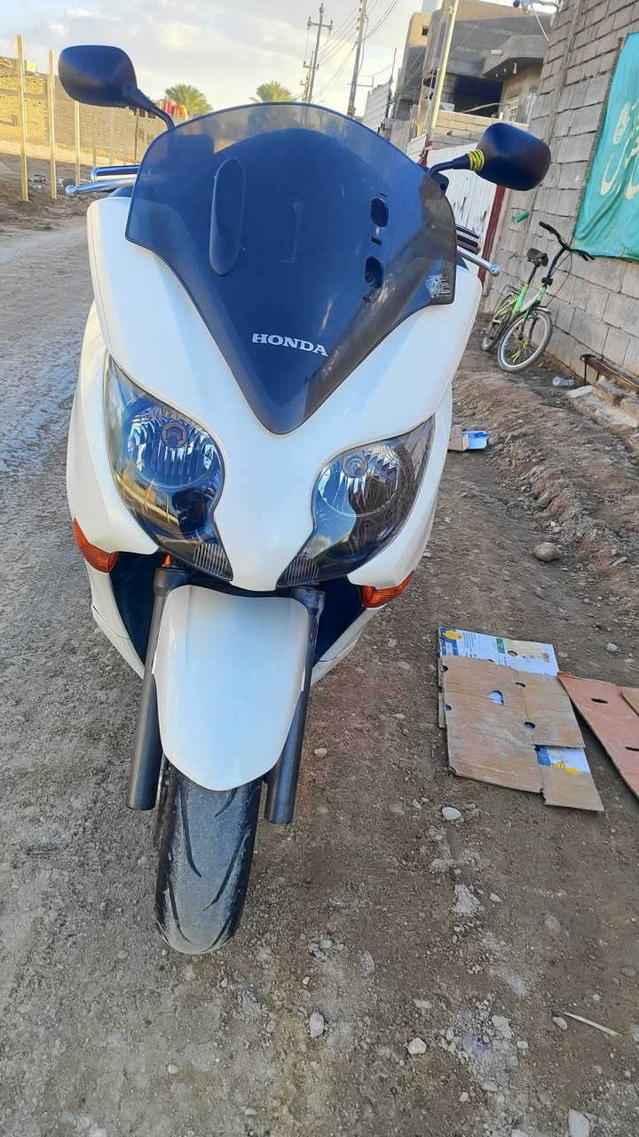 فورزه 010 للبيع كفاله عامه ممفتوحه شغاله من طول لطول عميه 
مسجل شغال كهربائيات شغاله نهضه خير من الله 
مكاني بصره مدينه ***********
