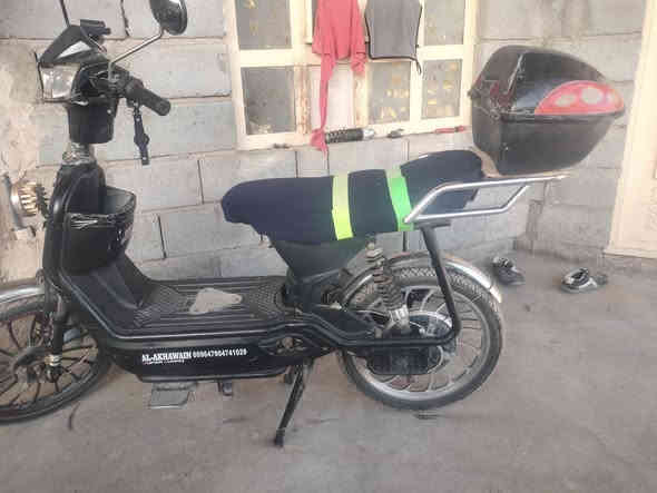 سلام عليكم موطور للبيع نضيف النضافه 60%100  5 بطاريات السعر 100 وبي مجال الرقم كورك  ‏‏‪0750 080 9985‬‏أثير ‏‪0783 792 2772‬‏ المكان الفلوجه
