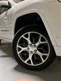 جيب ‏2019  Overland فول  فول مواصفات   مكفوله خليجي ما عدا شويه بارد و...