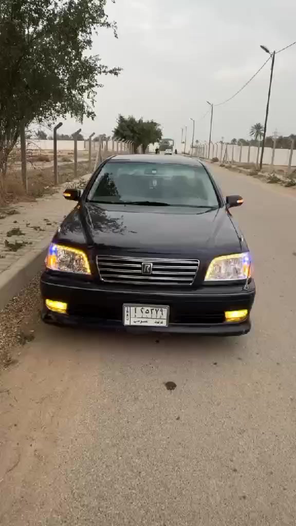 تيوتا كراون ملكه مديل 2003
سياره مكفوله كفاله عامه من الكص والضربه والرسميات
بيها فقط دحجه بسيطه بالجاملغ الخلفي
رقم كركوك مدفوع كمرك باقي على الرقم
المواصفات 
كرستال اصل
مكينه ديفور الصغير
دكمتين 
اشاير مريي
تخم سماعات مضخم خلفي
اربع كراسي كهرباء
حداديه امامي جديده 
عربانه خلفيه حاويه قبل سبوع نفضتها ترايهه 180

مكاني الديوانية قضاء الشاميه
السعر 100 وبيها مجال
رقمي ***********
