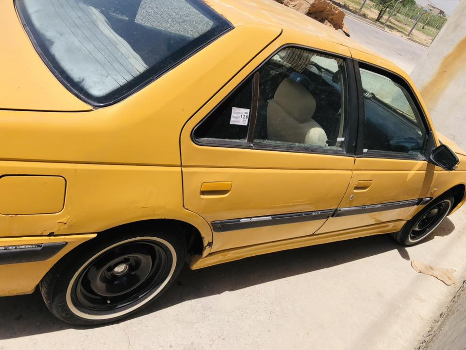 السلام عليكم بيجو بارص 2011رقم بغداد بسمي سيارة بيهة بنيد طاير والجاملغ الخلفي بي ضربة بارد صدر جديد تبريد ثلج  مكينة فرنسي لا تنقيص ولا تبخير  سعرهة 35 وبيهة مجال بصيط (غير متواجد على نت  تصال فقط )***********
