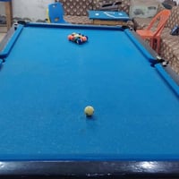 شباب ميز اللبيع فرخ سنوكر سعره ب٣٠٠ وبي مجال رقمي 07804509462