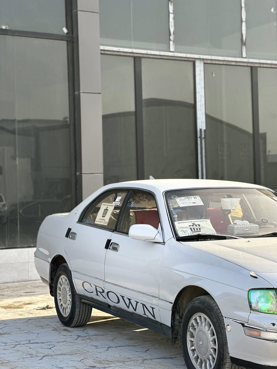 سلام عليكم 
بطه متصل 
موديل 1992
مكفوله من الكص ونقل الجثه شرط التحويل
محرك 2500 شرط
كير ومحرك شرط 
صدر امامي خلفي جديد 
كهربائيات كله شغاله 
باتري جديد تايرات جدد
سعر 55وبيها مجال
***********مكاني تكريت
