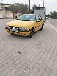 بيجو اكد 405 سياره نضيفه بيهه تكحيل قليل كلش وطغه بجاملغ ممصلحه واضحه ...