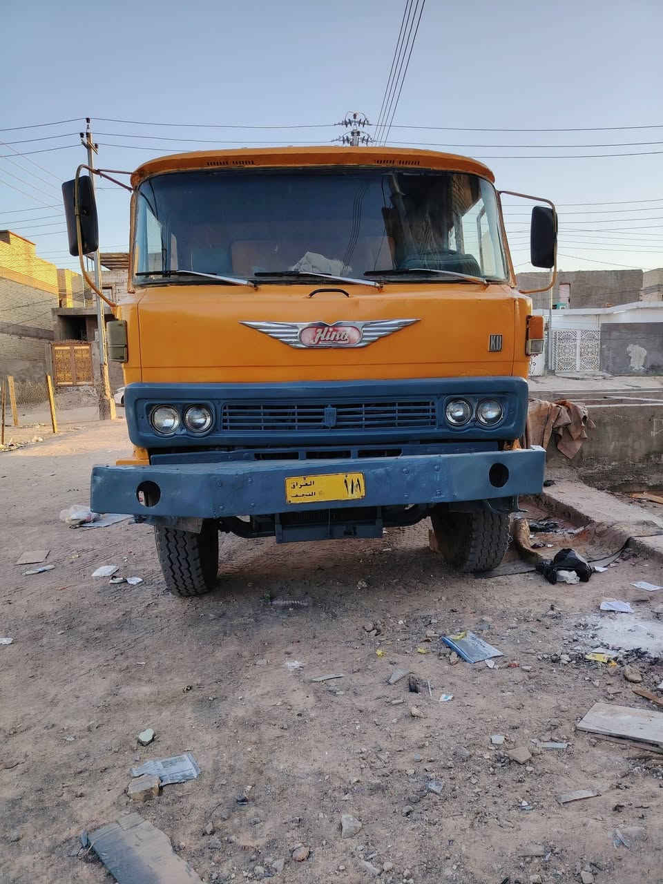 سلام عليكم
لبيع هينوو موديل 80 رقم النجف تحويل مباشر
سياره جاهزه حداديه وكير وضع شركه  تخم تاير جديد
بدي جديد كهربايات كلها شغاله سياره نضيفه
سعر 8500 وبيها مجال
مكاني بالنجف
الاستفسار ***********
