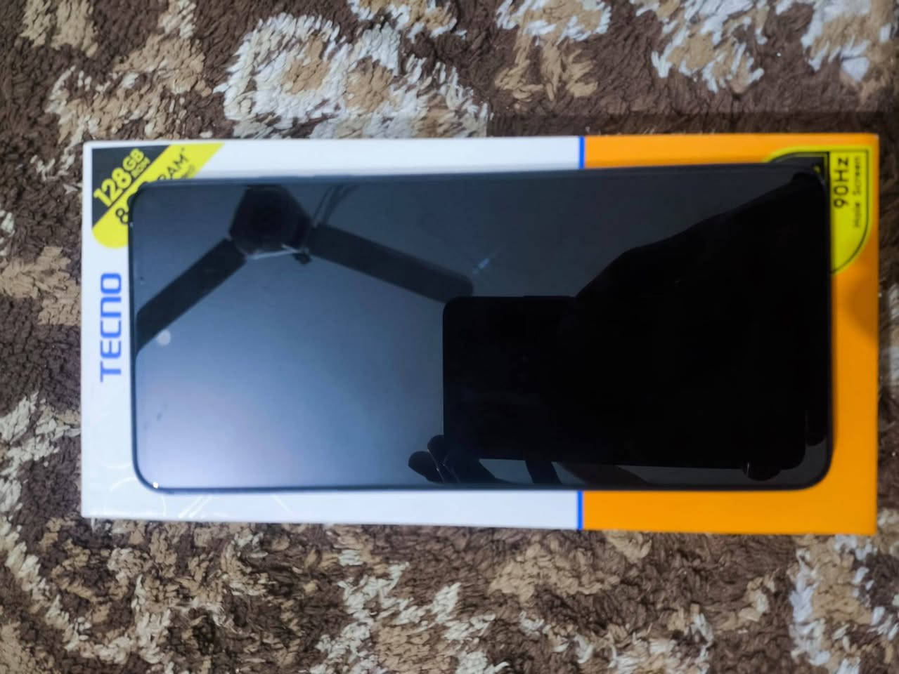 تكنو سبارك گو 2024
ذاكرة 128 وبطارية خير من الله
الجهاز جديد ما مستخدم هواي 
ويا بس كارتونة 
مكاني بغداد عبيدي 
سعر 60 
رقمي ***********
