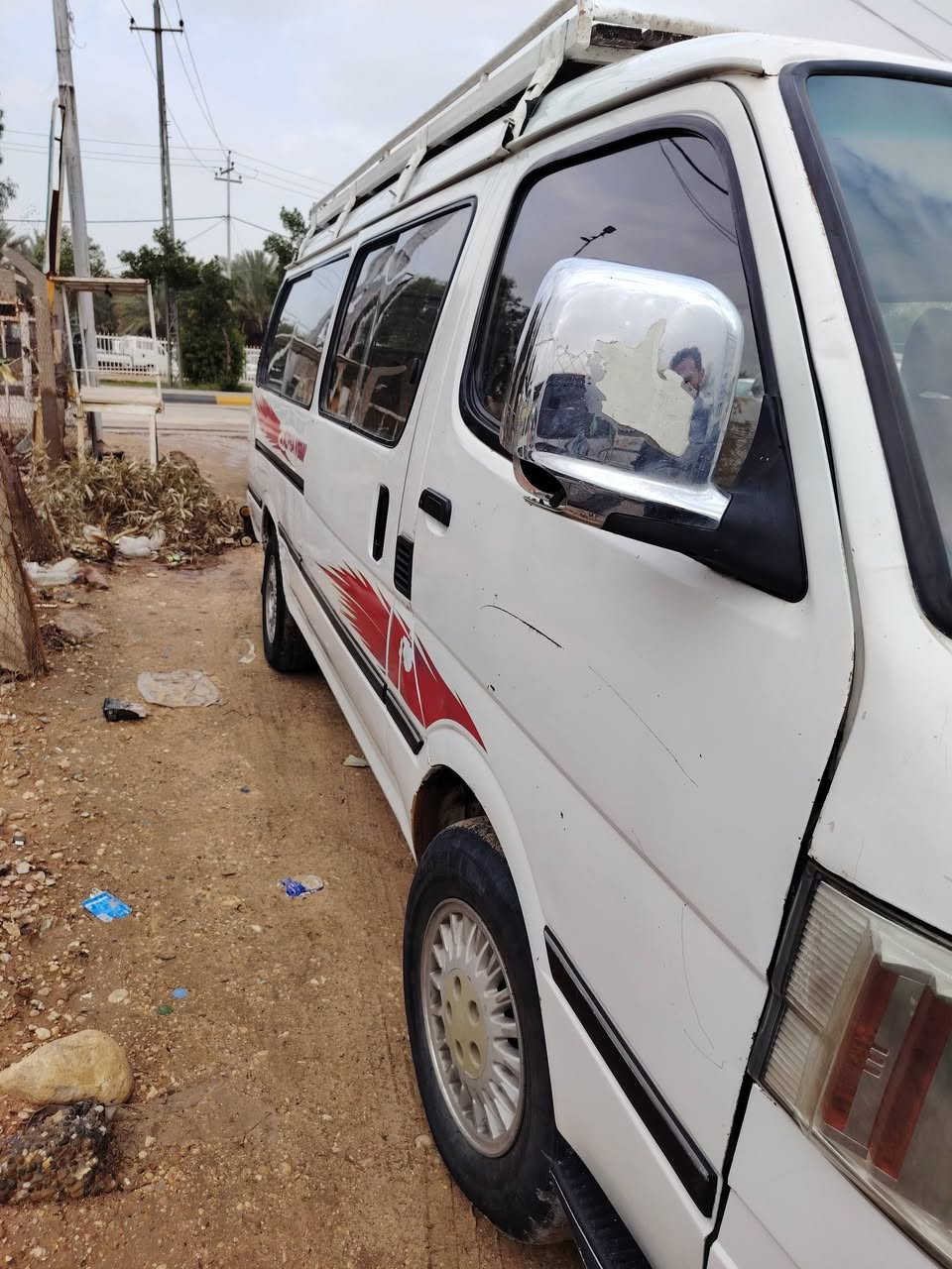 السلام عليكم سياره فاتون ٢٠١٤ للبيع مكينه كير اكسن كفاله للاستفسار ***********
