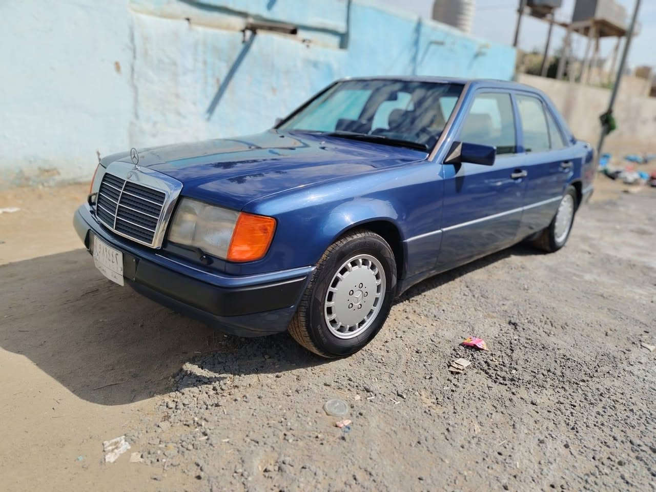 سلام عليكم...
مارسدس دب موديل 87 محدثه محوره VVT2500 مكفوله قواعده نضيفة برانكيتات نضيفة ضربه ماكو مصبوغه جماليه تبريد شغال جام أمامي كهرباء داخل جلد رقم بغداد ألماني بيع فقط بدون مراوس مكان ناصريه المركز سعرها 65 وبيها مجال
إتصال ***********
