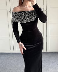 فستان برنسيسا • مخمل أجنبي • مقاس 38-48