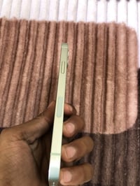 آيفون ١٢ عادي • ١٢٨ • فيس ايدي متوقف