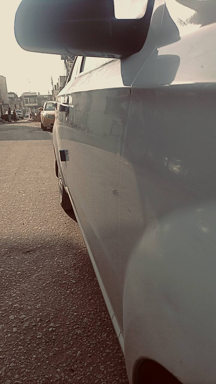 السلام عليكم افيو 2011 سياره مكفوله من الضربه والصبغ مواصفات معروفه ماشيه 200 الف كم فقط دواخل لونين  رقمها نجف الدولي السيارة كير عادي محرك 1400 مفتوح  جاهزه من كل شي من حداديه وكير فقط بيها حالوب بسيط السعر 65 وبيها مجال بسيط الي مهتم يتواصل وياي على هاذا الرقم ***********
