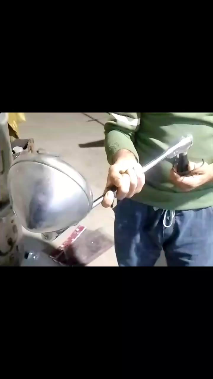 سلام عليكم فانوس اصلي مختم شراي يتصل على الرقم ***********
