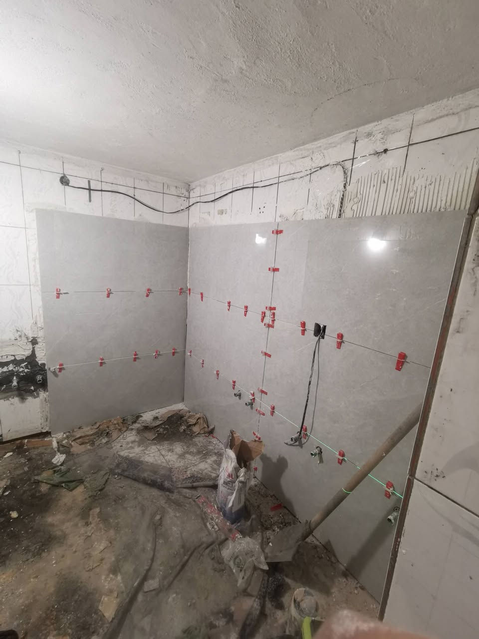 سلام عليكم
متفرغ كافة الاعمال التطبيك البورسلين والسيراميك والكاشي مرمر عمل درجة أولى شغل ليزر مع هزاز 

كادر كامل ملتزم بالعمل لحين نتهاء 

للتواصل *********** رقم واتساب او ادخل خاص وبخدمتك
