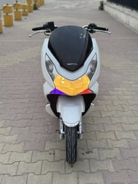 للبيع دراجه pcxجيل الاول  دراجة مال رمبه ماخذها رمبه الدراجه وأعلى ايد...