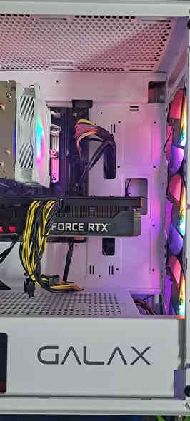 كيس تجميعه للالعاب كوراي 5 جيل 12

المعالج intel core i5-12400f

التبريد غازي  ag400

الرام-  mas : DDR4  (16GB-3200 MHz)

المذربورد  gigabyte h610 ddr4

الهاردات ssd 265 - hdd 1 tb

كرت الشاشة  palit 3070 8gb

البور سبلاي  x power pro 700w

كيس  galax  case 4 fan

سعر الكيس 850 الف رقمي ***********

بغداد شارع الصناعه لايوجد توصيل
