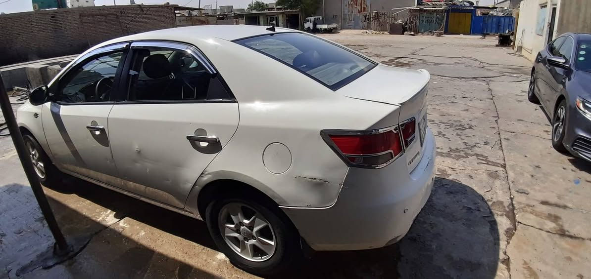 سيراتو
محرك وكير مبدل جديد 
سنوية صار ٢ سنه منتهية 
رقم كركوك 
محرك ١٦٠٠
السعر 85
باقي التفاصيل اتصل 
اتصال ***********
