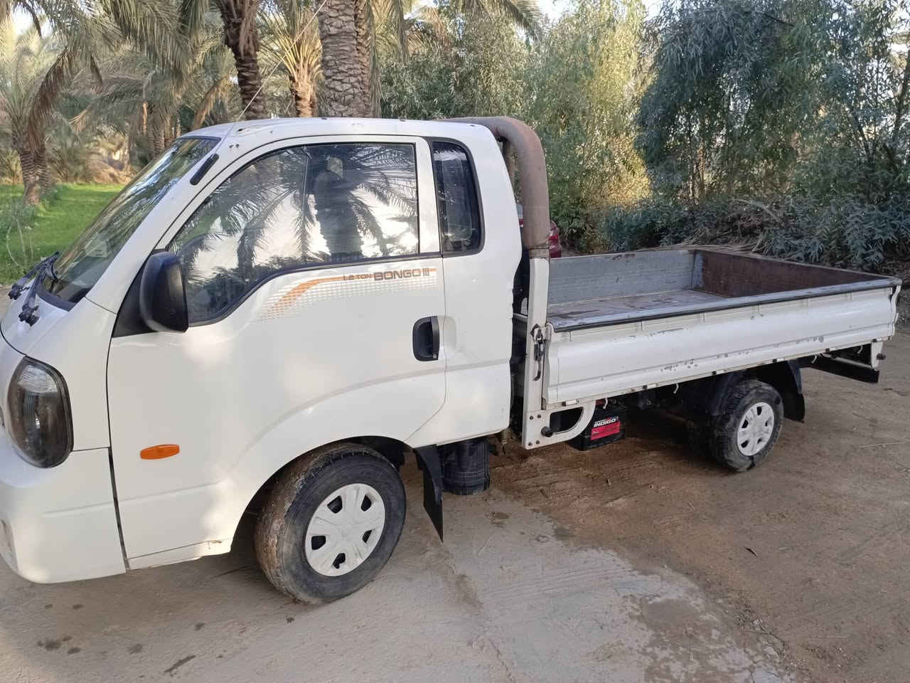 السلام عليكم للبيع كيا بنكو 2016 السياره حلوه  مبدل قماره بيه. كير مكينه  شاصي  مكفول. رقم بابل مشروع وطني  تحويل ثاني يوم  السعر 90وبيه مجال. مكان السياره  بغداد. البياع 
***********
