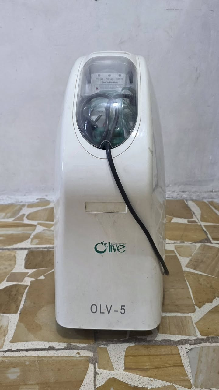 السلام عليكم ورحمة الله وبركاته..
مولد اوكسجين حجم ٥ لتر شركة olive العالمية ..
مستعمل قليل جدا ٦ أشهر فقط..
السعر ٥٠٠ الف وبية مجال بسيط ..
الغزالية شارع الضغط للتواصل واتس اب..
***********

