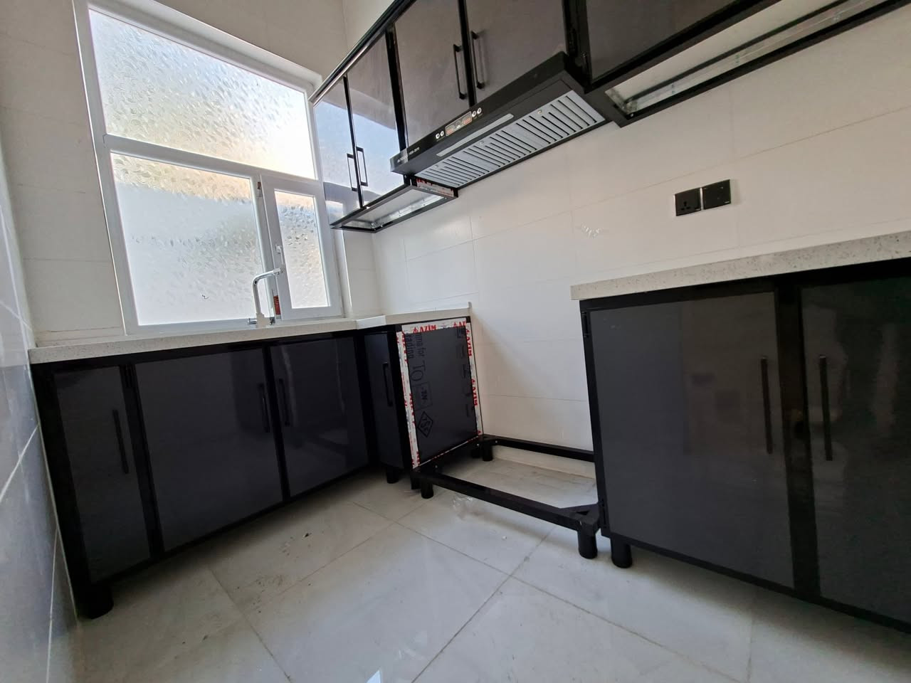 يسعد مسائكم بالخير والمحبه 🌹
زبائنا الكرام 🤗

نقدم لكم كاونتر المنيوم وابواب uv 
لاحد زبائنا ونكوله بالعافيه  
نوع المقطع.تركي   💯
بليت واحد ملم 💯
ضمان حقيقي 💯
للاستفسار مراسله البيج 💻
يتوفر مندوب لاخذ القياسات ديالى بغداد
اهلاوسهلا بالزبائن الكرام 🤗
***********
