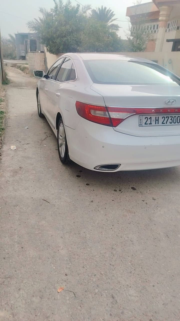 سلام عليكم ازيرة ١٥ خليجي بسمي سنوية لل ٣٠ هزة لل ٢٧ كير محرك مكفولات بيهة رش شبرين بلباب الخلفي+ بارد شبر بلجاملغ الخلفي مكان السيارة بغداد صلاح الدين السعر مناسبة ***********
