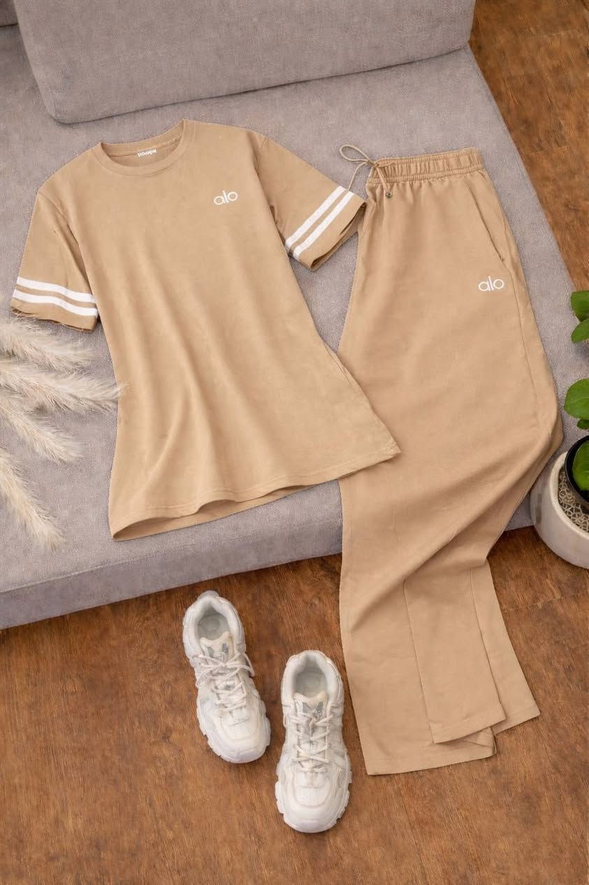 بجامه رياضي ستراس ماركات 
القياسات // فري سايز

سعر الدرزن 140
اربع نقشات كل نقشه اربع الوان
https://t.me/aaff_tt


**إذا كنت صاحب هذا الإعلان وتريد حذفه لأي سبب، رجاءا أرسل رسالة إلى الدعم الفني**