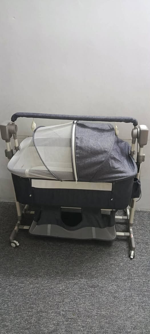 كركوت مال اطفال هزاز كهربائي جديد جدا جدا 
المكان صليخ ال600 
السعر 110 مع المجال


**إذا كنت صاحب هذا الإعلان وتريد حذفه لأي سبب، رجاءا أرسل رسالة إلى الدعم الفني**