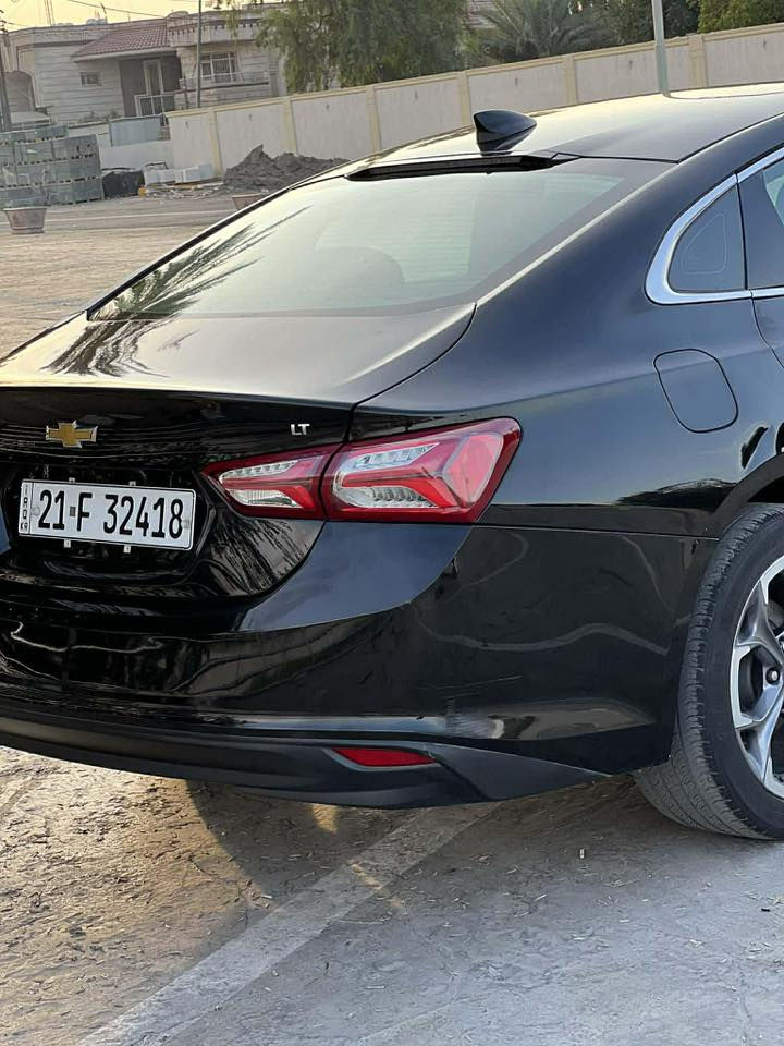 ماليبو2020LT
محرك 1.5 تيربو
مواصفات LT
بصمة ابواب
بصمة تشغيل
تحكم ستيرن
تبريد قطعتين
تشغيل عن بعد شاشه كبيرة
شاشة اعطال
اوتو هولد
اوتو ستوب
ويل 18 
كامره خلفي
حساس
تدفئة كشنات
كشن كهربائي
وباقي المواصفات المعروفه
ماشيه 84 الف كيلو
ضرر بنيد جاملغ بدون ايرباك الباب عكس السائق الخلفي صبغ.  السعر 115 بيها مجال
مكان السياره بغداد رقم***********
