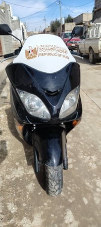 متاح ماطور للبيع  فورزه 08 محرك ما مفتوح  رقم الهاتف/07518811058