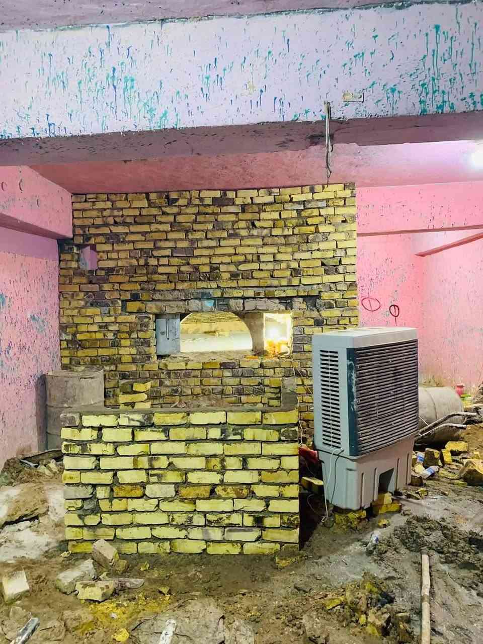 الهم صلي على محمد وآل محمد 
عملنه في عده مواقع انشاله ينال اعجابكم .
نعلن عن استعدادنا (لبناء افران الصمون -بناء كوره لحم بعجين-بناء تنانير ـ ومن الله التوفيق )
مواصفات العمل.
مواد عملنه عكاده العرقجين بلطين والفرشي .
ستاو كامل للصمون .
طابوك حراري التركي الاصلي .
القوس والباب متانه درجى اولى .
كوادر متخصصه للعمل ذوي خبره عاليه .
ضمان الكوره ٢٥ سنه. 
ومن الله التوفيق رقمي بي واتساب . ***********.
