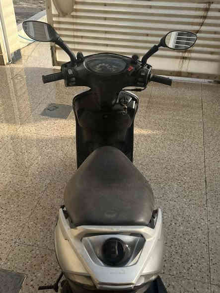 السلام عليكم دراجه ماكس  ١٤٠ للبيع كهربائيات شغاله كله مكينه ما مفتوح بشرط كله عل بلاد دراجه كلش نضيفه احله من صوره
السعر  575بي مجال بسيط 
العنوان دياله خانقين  
***********
