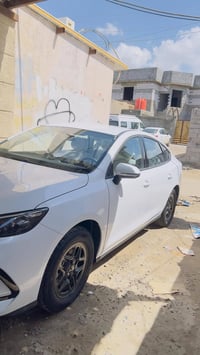 بي وايدي موديل 2025 ترقم حره بسم المشتري زيرو صفر كيلو متر  السعر 118 ...