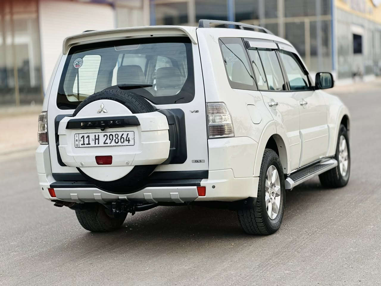 باجيرو ٢٠١٣ بغداد بسمي
مكفوله من الصبغ فول عدا الفتحه كشن كهرباء دمام محرك ٦ سلندر ٧ راكب جلد مكان السياره بغداد السعر ١٥٣ للاستفسار اتصال فقط ماكو خاص ماشيه ١٤٢
***********
