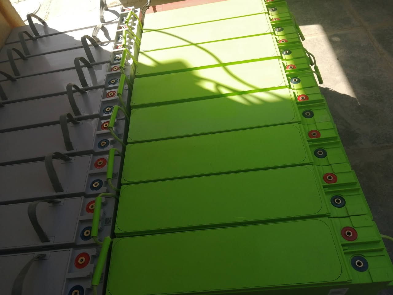 توفر بطاريات جل deep cycle ١٢ فولت ١٧٠ امبير بلغاري شركة مونبات وشوتو الصيني الغني عن التعريف مال شركات اتصالات.... سعر القطعة ١٩٠ الف. يوجد توصيل لكافة انحاء العراق للحجز والاستفسار التواصل ***********
