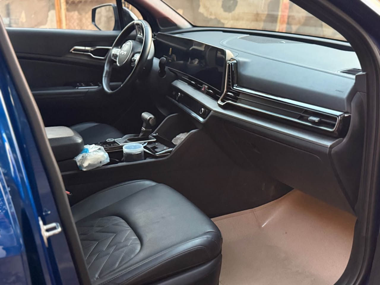 سبورتج 2024 اكس لاين
المواصفات
نانوراما
 بصمه ابواب وتشغيل عن بعد
 جنطه كهرباء
شاشه كبيره ايباد عل طول دشبول 
لدار نهاري هيلوجين
كراسي  جلد
كرسي كهرباء 
تحكمات فول 
مرايه داخليه عاكسه للضوء وبيها بوصله
ترحيب عند الاقتراب
شحن واير ليس
هندبريك بصمه
اتو هولد
كاميرا دواره
تشغيل عن بعد
حساس خلفي 
انضمة قيادة سبورت ايكو نور
ستيرن تدفئه 
كشنات تدفئه 
سستم صوت 
محرك 2500
جي بي اس 
تبريد قطعتين ثلج منفصل
حساس لايت واطارات
شاشه صغيره لعرض لعطلات
تبريد شاشه لمس
ويل كب 19 
رادار امامي وكاميرا تحديد مسار
رادارات خلفيه نقطه عمياء
اشاير مري
فور ويل 4x4
حادثها نص بنيد فقط فقط بدون داخل 
دخول جديد و ترقيم جديد 
*********** بغداد, العراق
